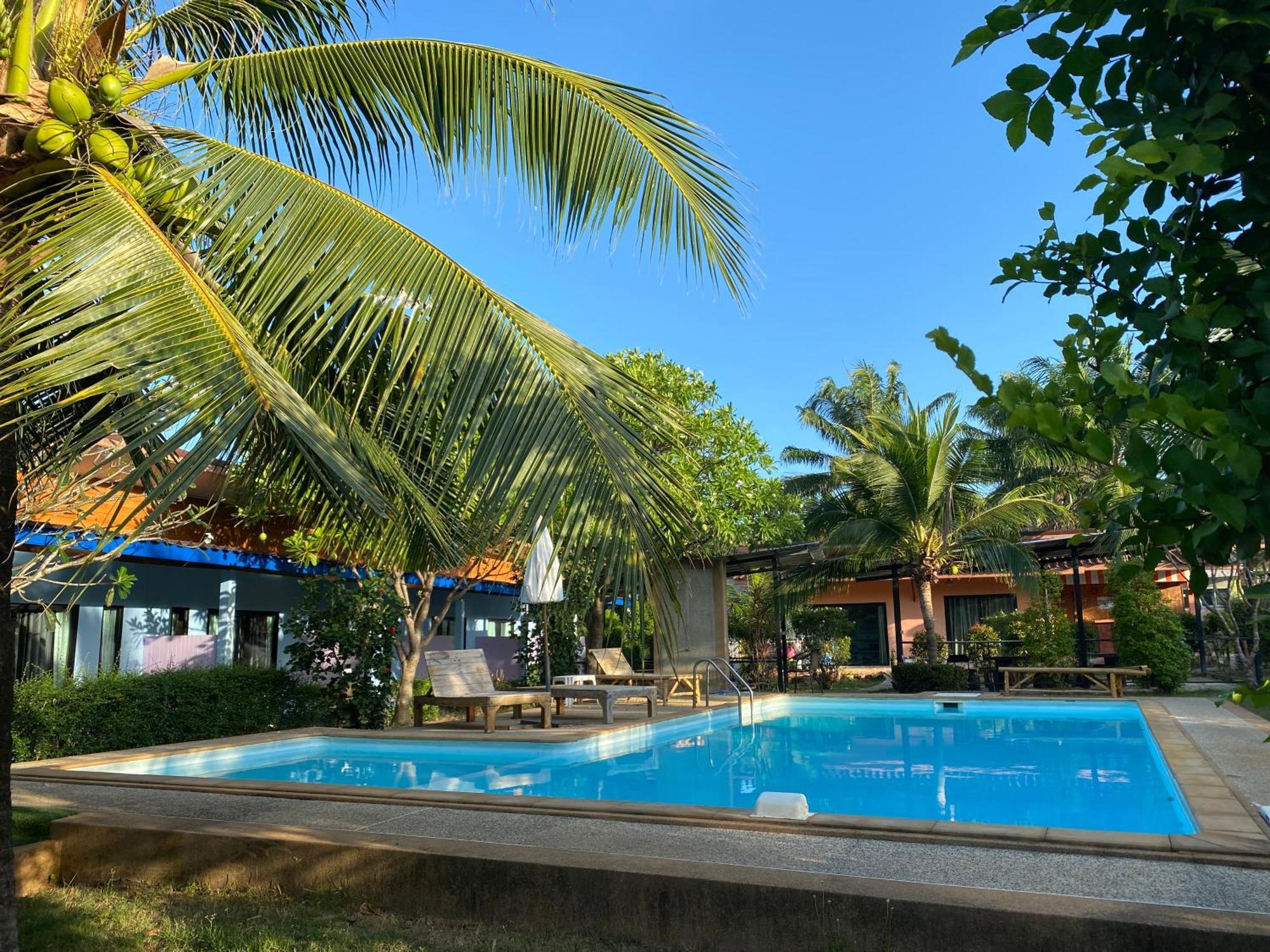 Weixiao Lanta Resort Koh Lanta Exterior photo