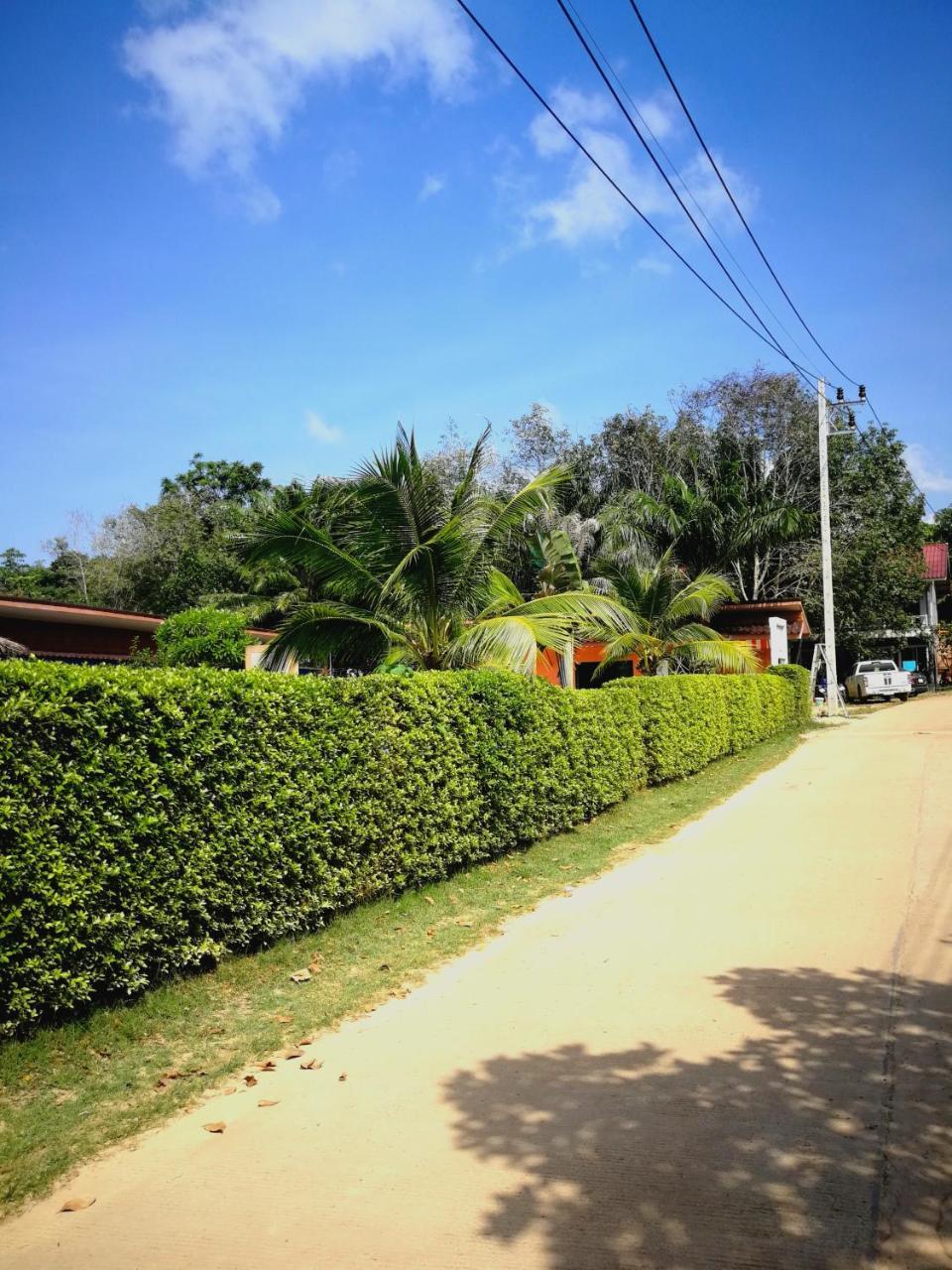 Weixiao Lanta Resort Koh Lanta Exterior photo