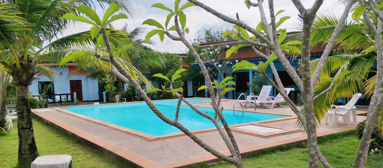 Weixiao Lanta Resort Koh Lanta Exterior photo